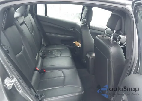 2012 Chrysler 200 Limited z USA, uszkodzony, nr VIN 1C3CCBCGXCN188997